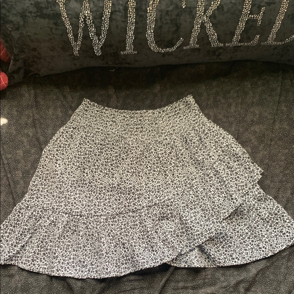 Altar’d Start Size M Black White Floral Skirt Tiered Skater Punk Rockabilly